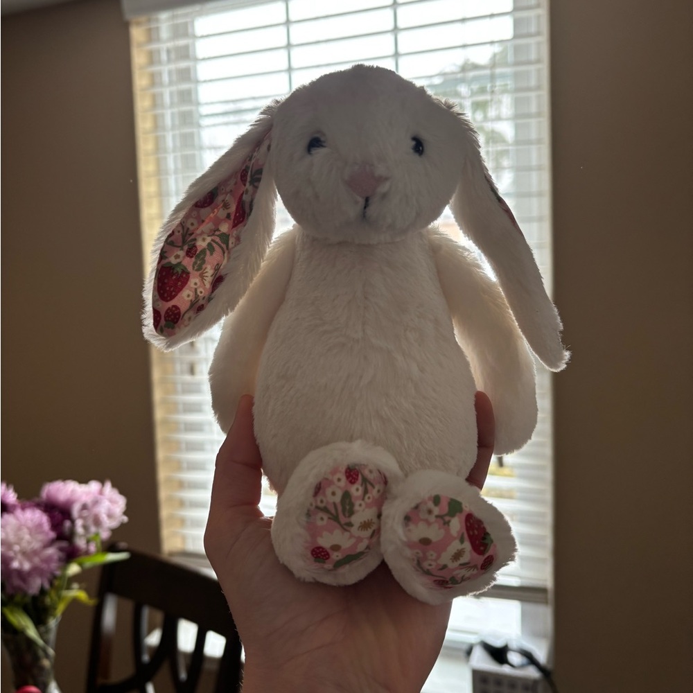 Jellycat berry blossom bunny